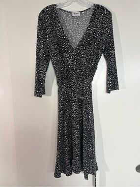 Gray & Black Leopard Print Wrap Dress w/ Quarter Sleeve & Waist Tie